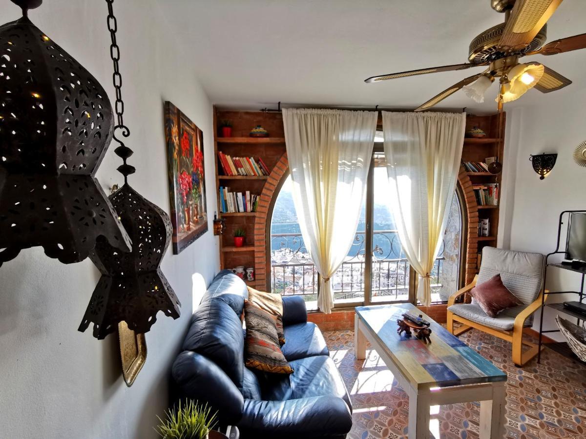 Apartamentos Alma Y Montana Cómpeta Zewnętrze zdjęcie